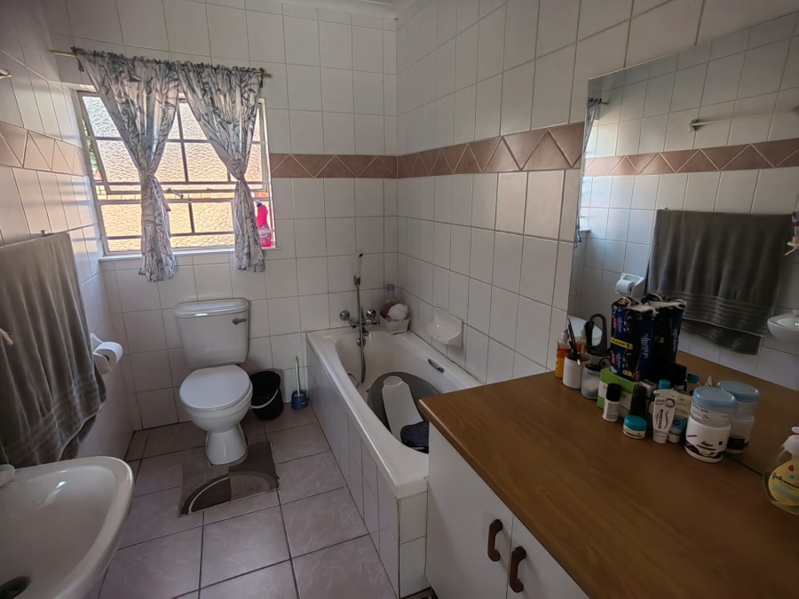2 Bedroom Property for Sale in Parys Free State